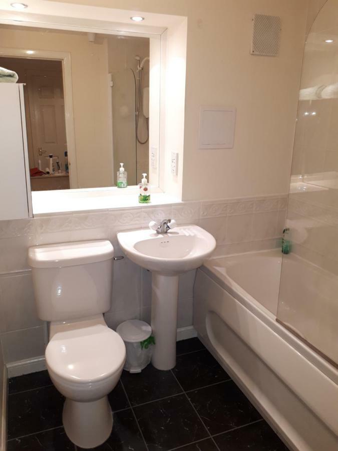 Central & Stylish 3 Bedroom, 2 Bath, Free Parking Edinburgh Eksteriør billede