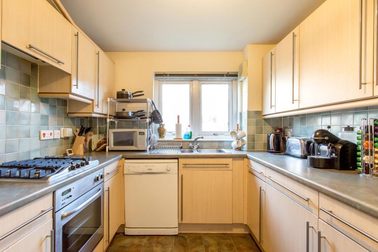 Central & Stylish 3 Bedroom, 2 Bath, Free Parking Edinburgh Eksteriør billede