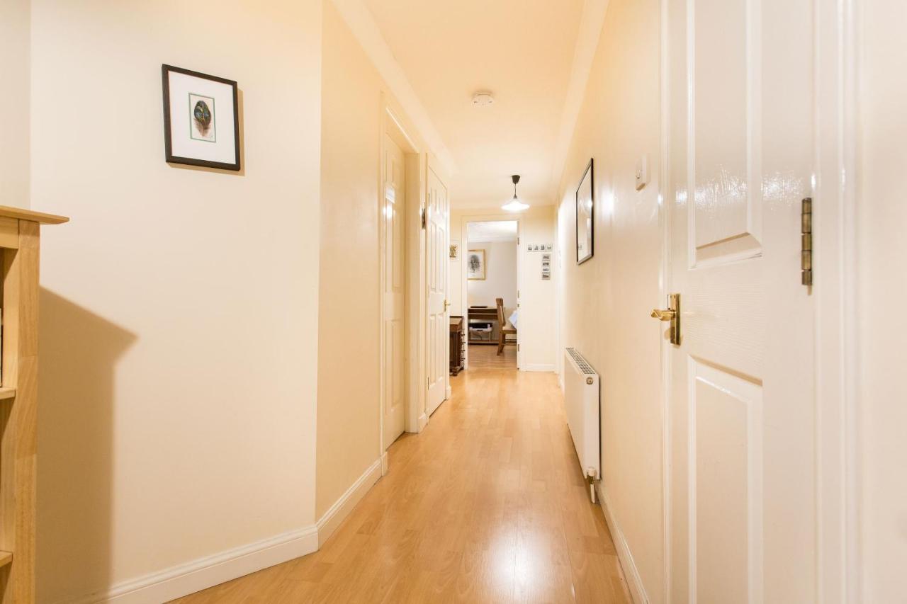 Central & Stylish 3 Bedroom, 2 Bath, Free Parking Edinburgh Eksteriør billede